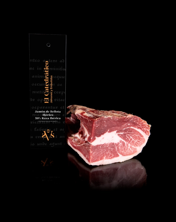 50% IBERIAN BREED ACORN-FED IBERIAN HAM CUT