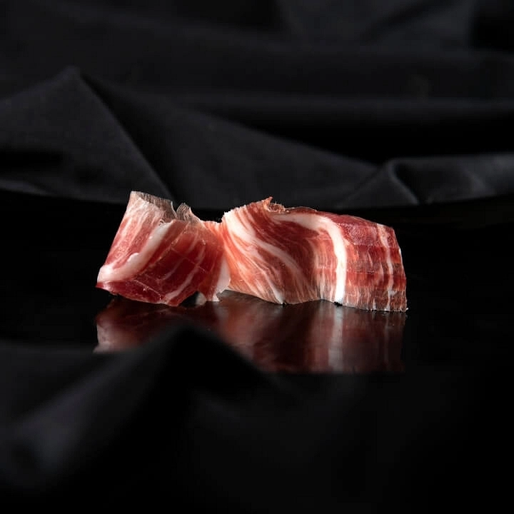 Jamón ibérico de bellota sin azúcares añadidos, apto para consumo ocasional en personas con diabetes