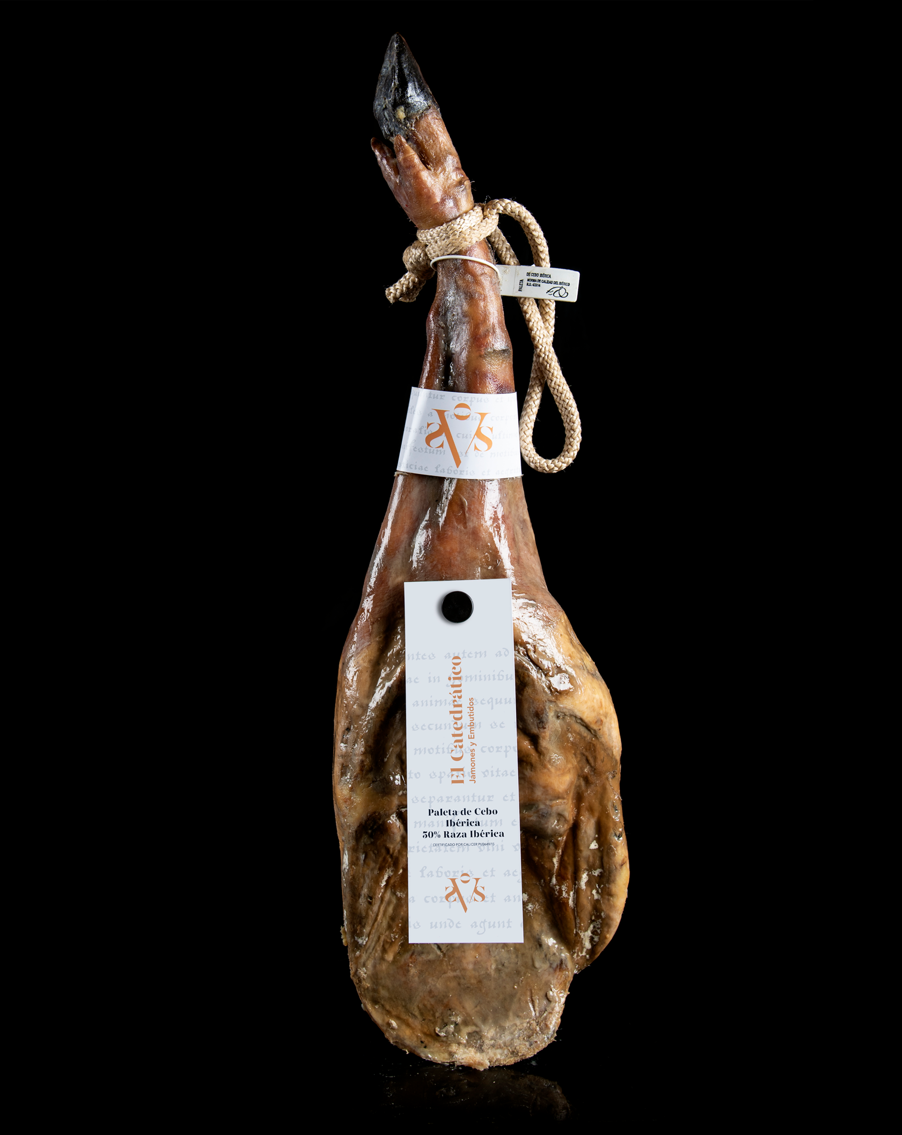 50% Iberian Breed Fodder-Fed Iberian Shoulder Ham 